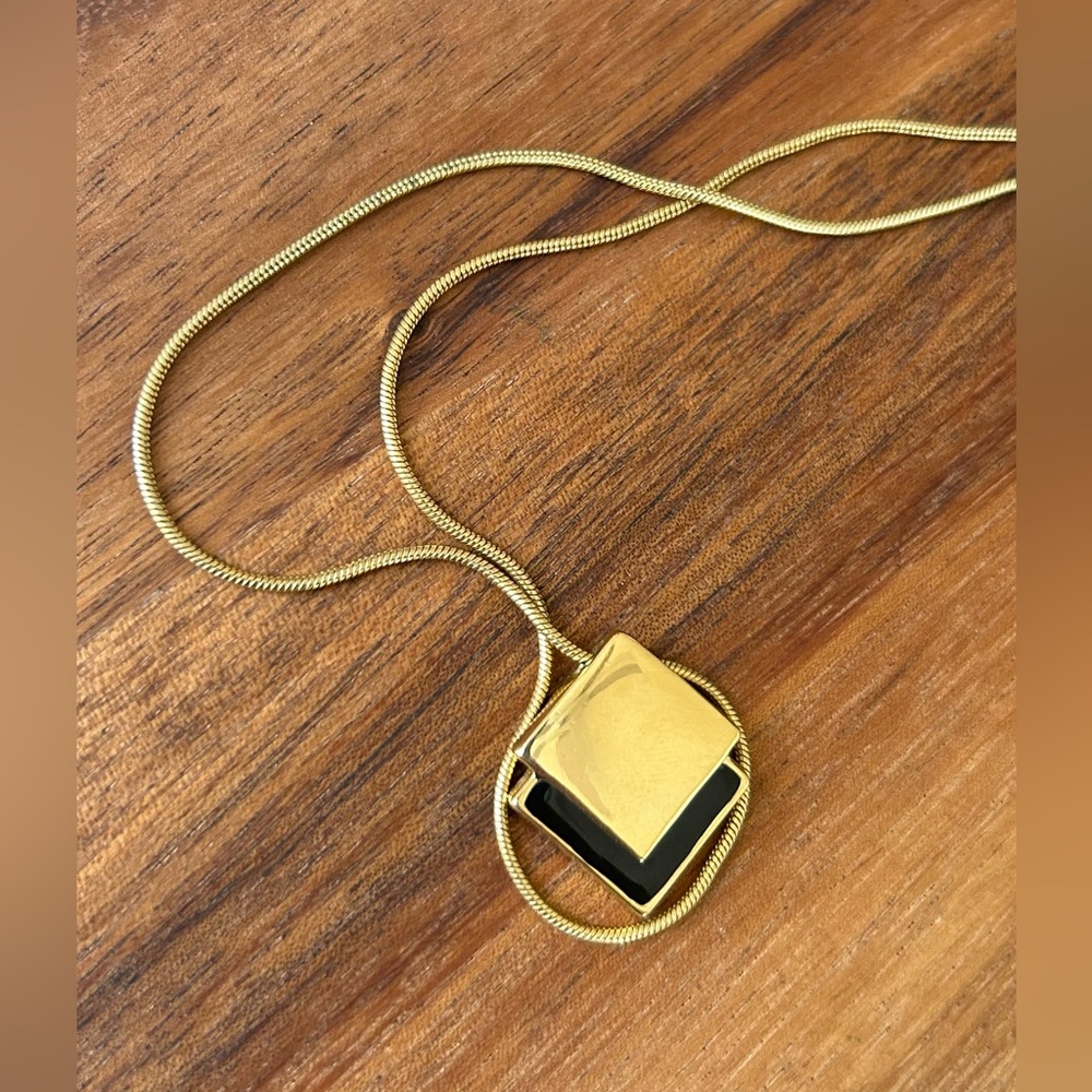 Art Deco Style Gold Tone Black Enamel Diamond Shape Necklace Chain Modern